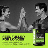 Nobi Nutrition cápsula en mano para comparar tamaño y dosificación