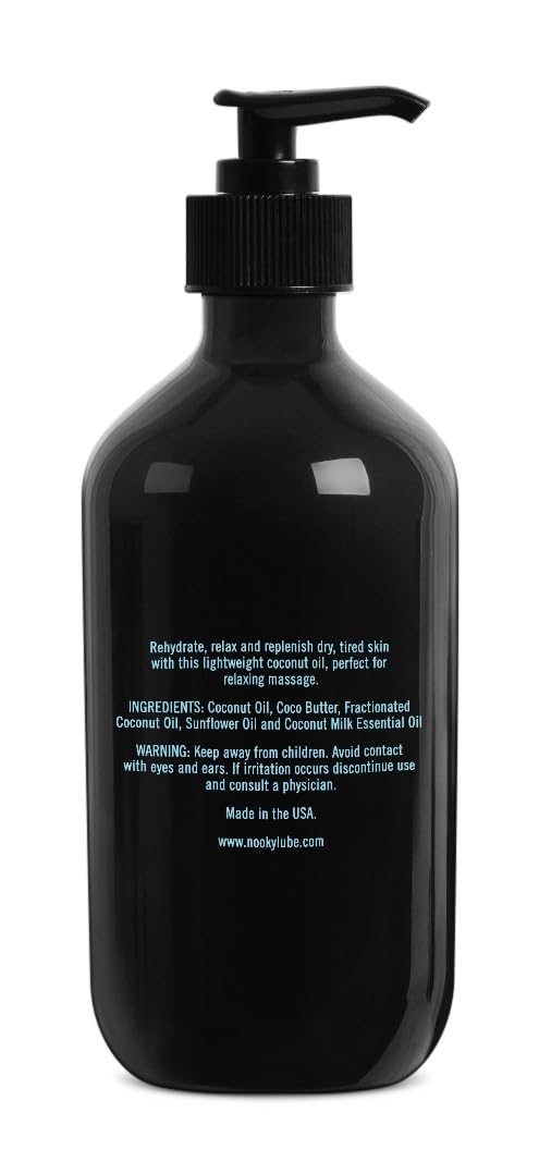 Nooky pareja usando aceite en masaje, crea ambiente íntimo relajante