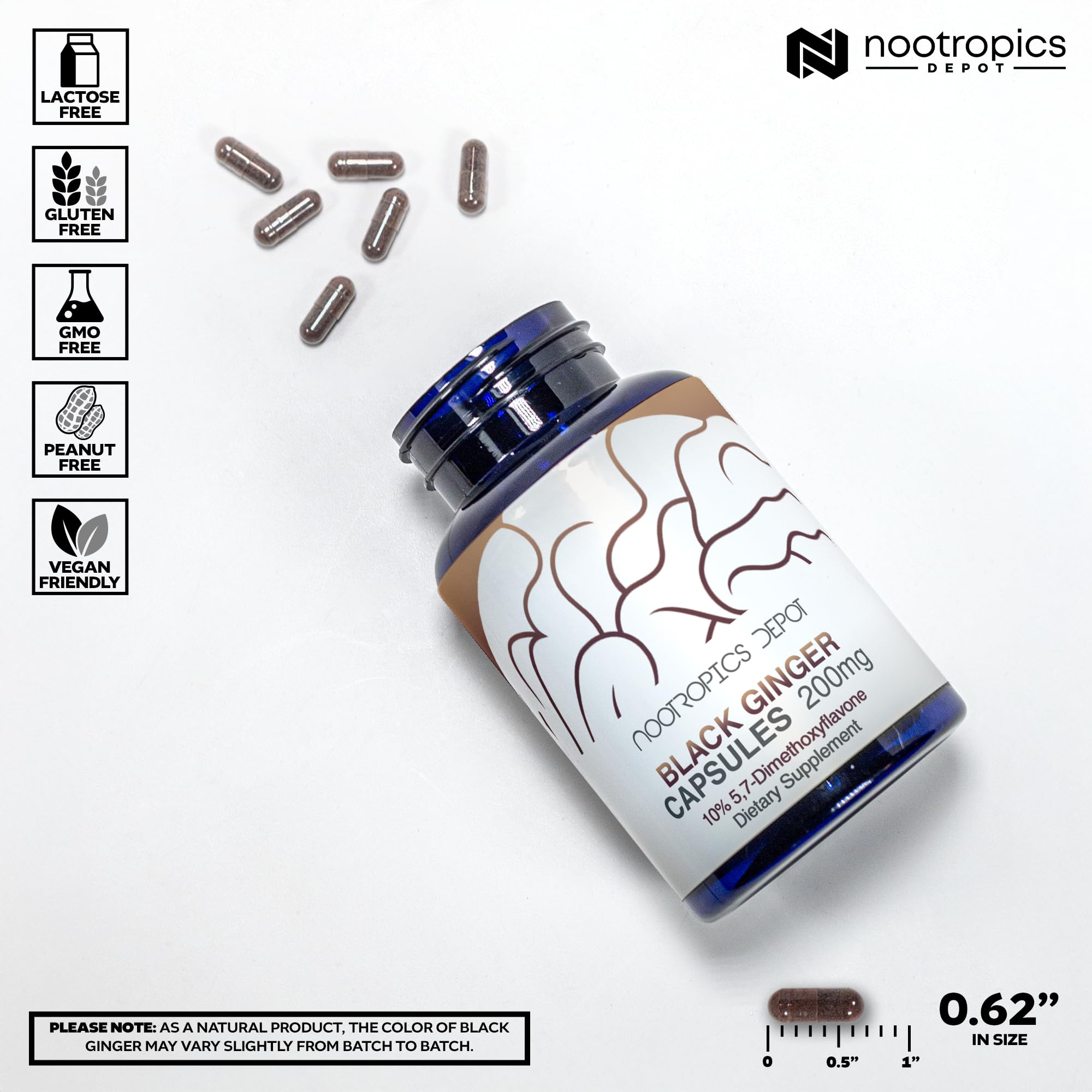 Persona tomando una cápsula Nootropics Depot Black Ginger antes del entrenamiento para apoyo energético