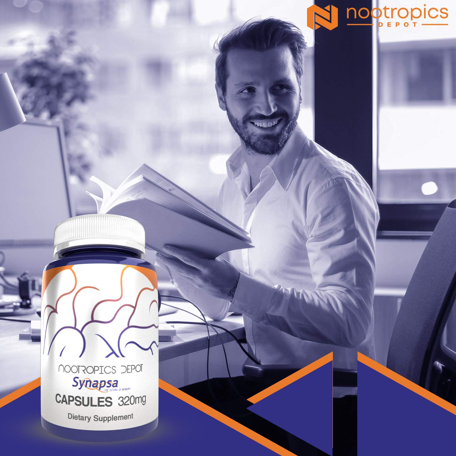Nootropics Depot cápsulas 320 mg en mano para comparar tamaño y facilidad de toma