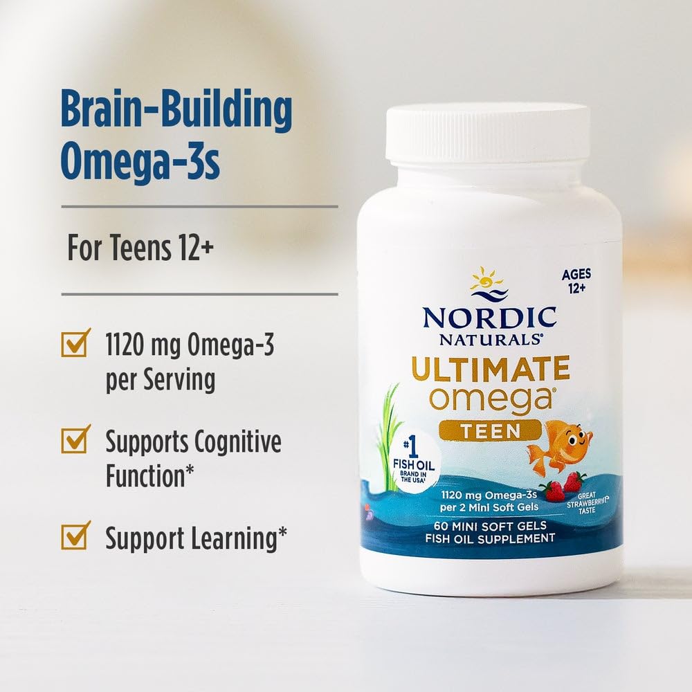 Nordic Naturals cápsulas en mano para comparar tamaño y dosificación práctica