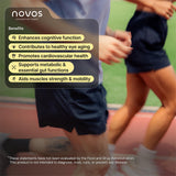 Novos persona masticando gomita tropical para conveniencia diaria