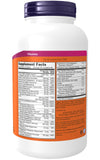 NOW Foods softgel en mano para comparar tamaño y facilidad de toma