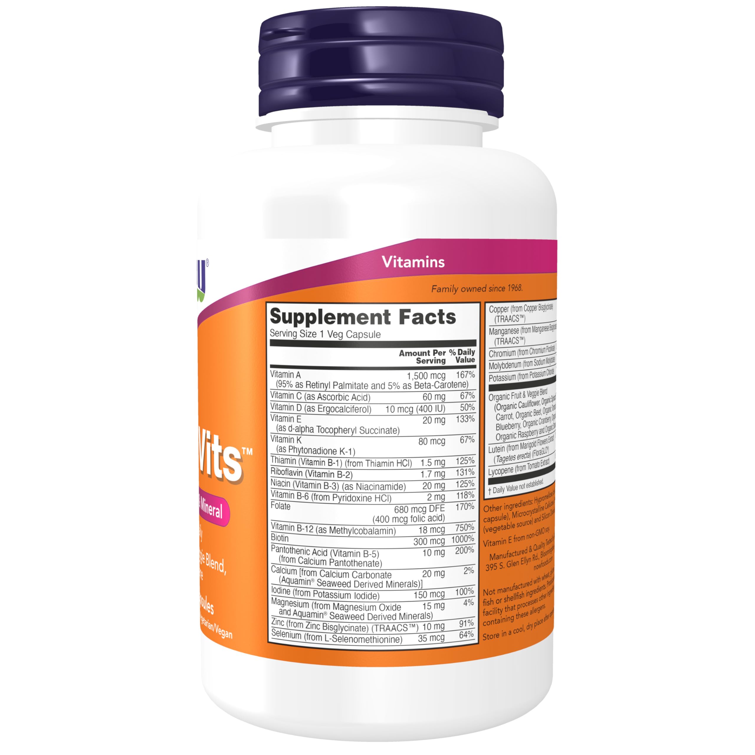 NOW Foods cápsula vegetal en mano con textura y fácil ingestión
