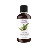 NOW Foods aceite en difusor creando ambiente fresco en habitación