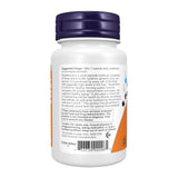 NOW Foods cápsula en mano para comparar tamaño y facilidad de ingestión
