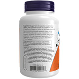 Cápsula de NOW Foods L-Arginine en mano para apreciar escala y dosificación