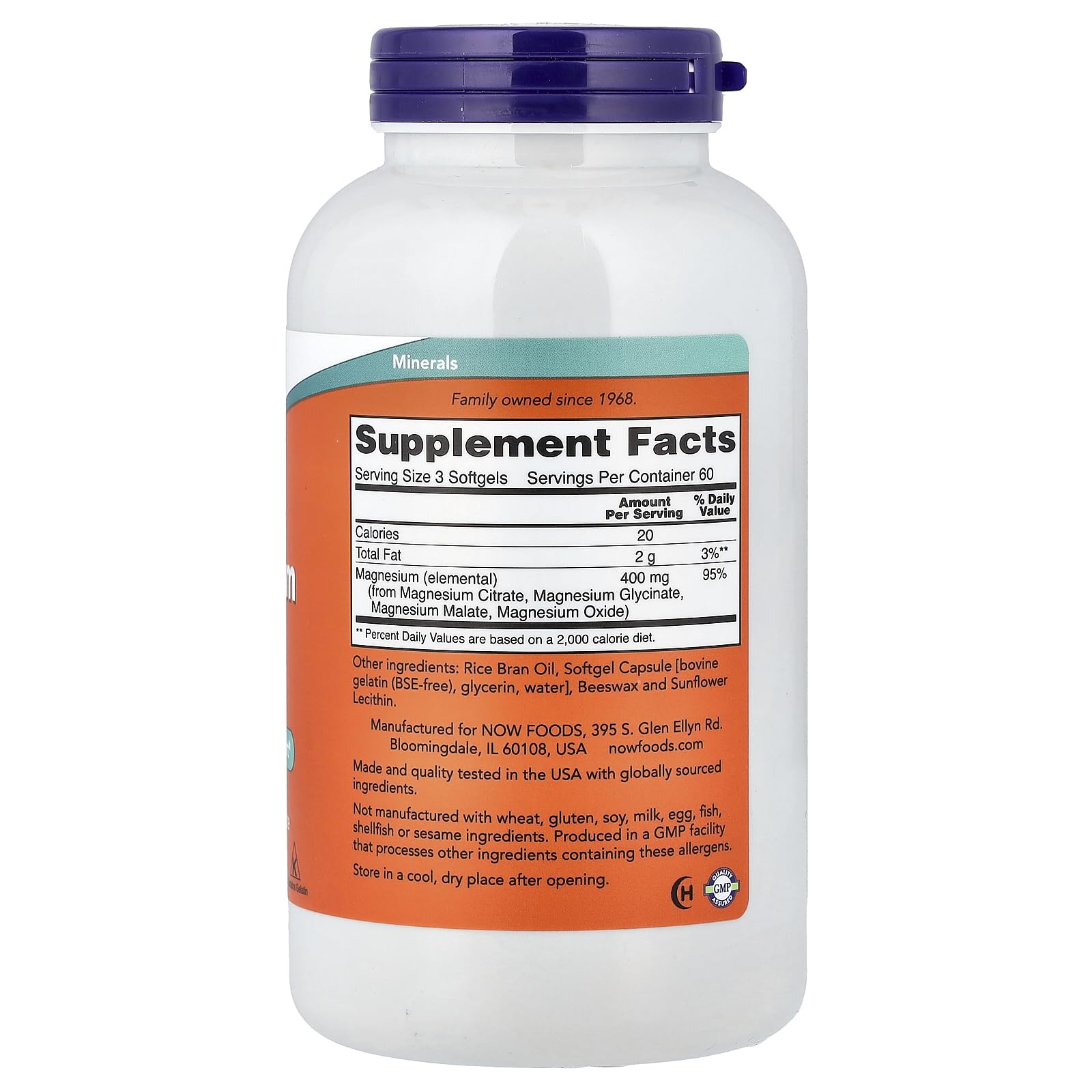 Primer plano de softgel de NOW Foods Magnesium Citrate que destaca textura líquida y fácil absorción