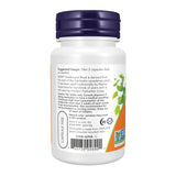 NOW Goldenseal cápsulas en mano para mostrar tamaño y fácil dosificación