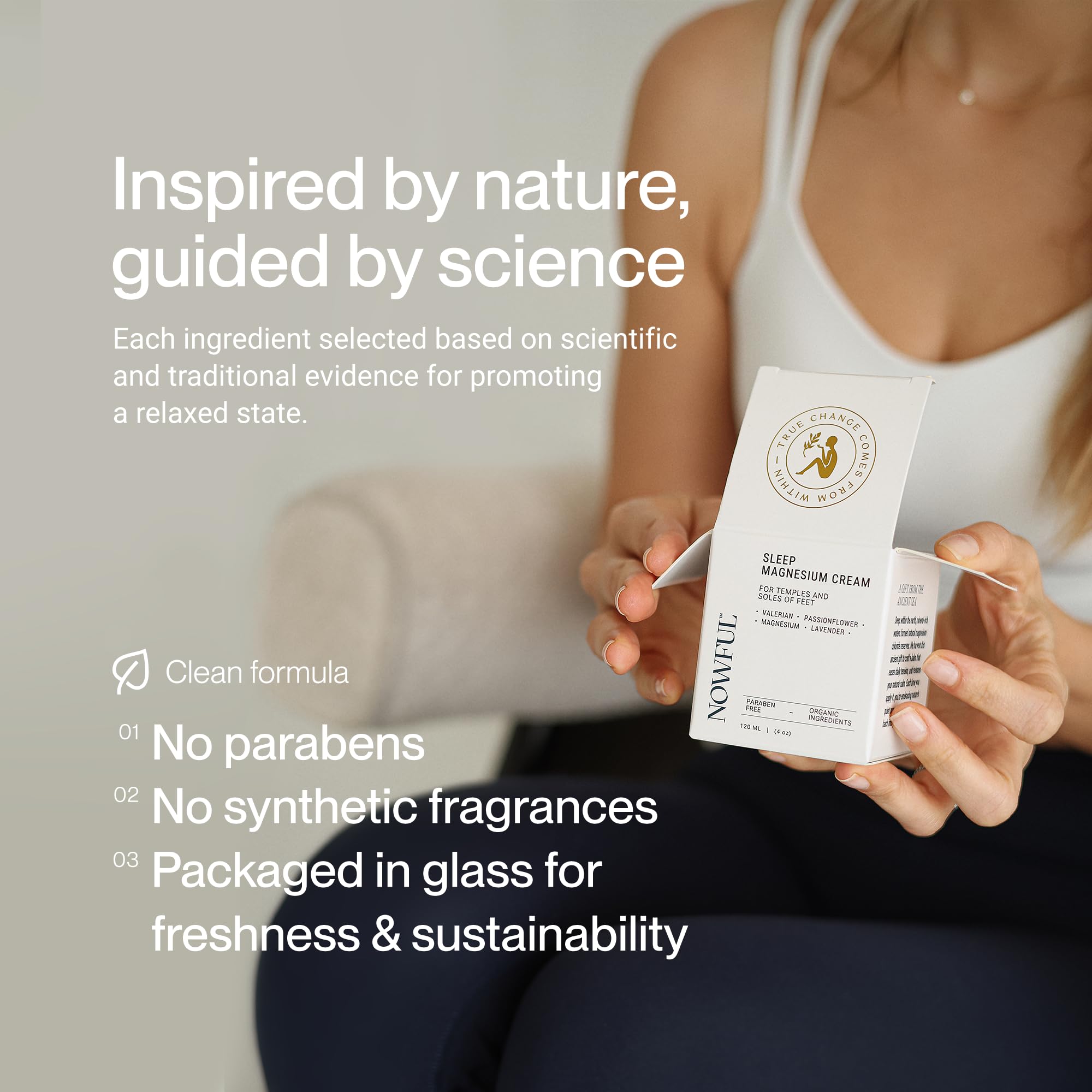 Nowful etiqueta informativa en primer plano destacando ingredientes naturales