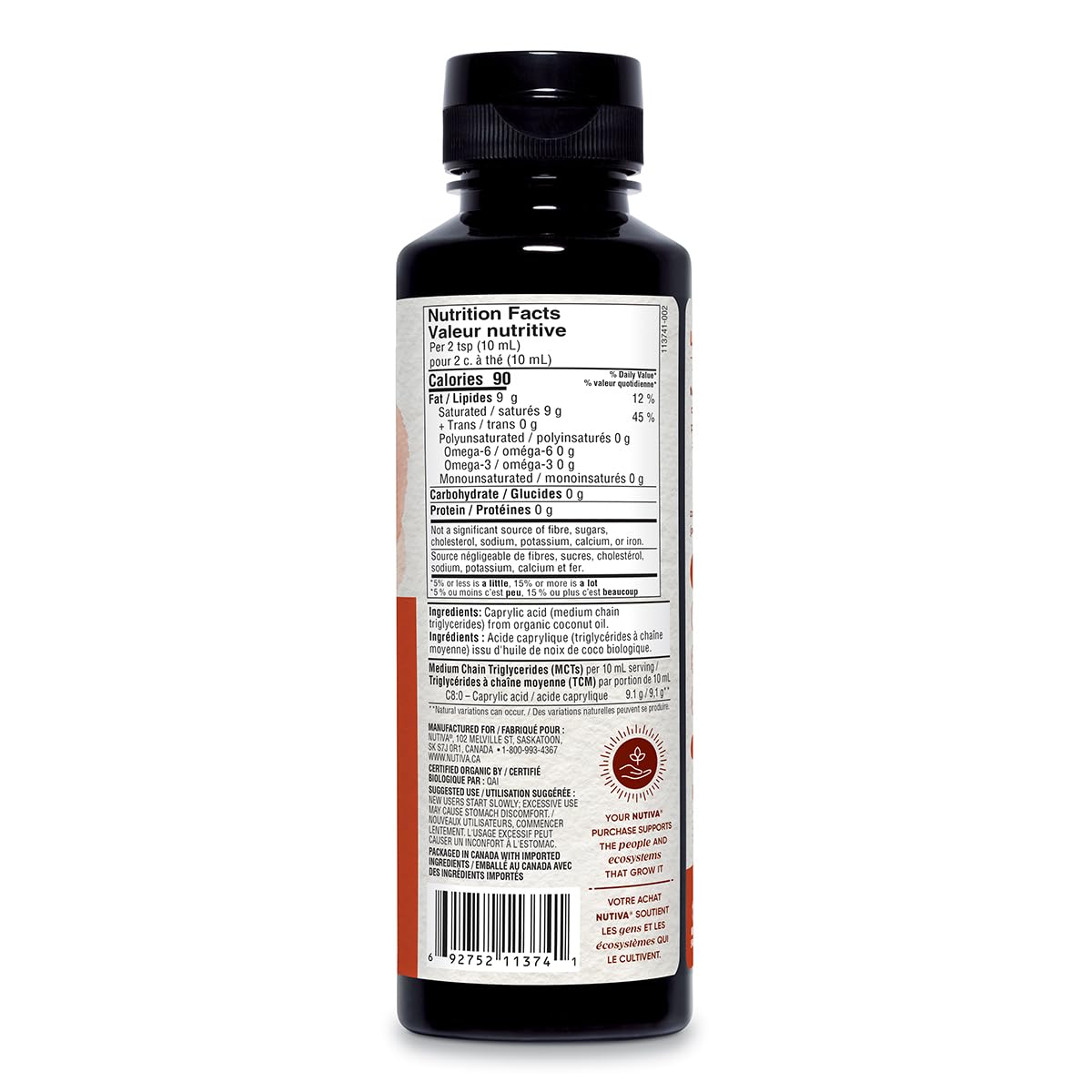Nutiva C8 vertido en café mostrando energía rápida y mezcla fácil