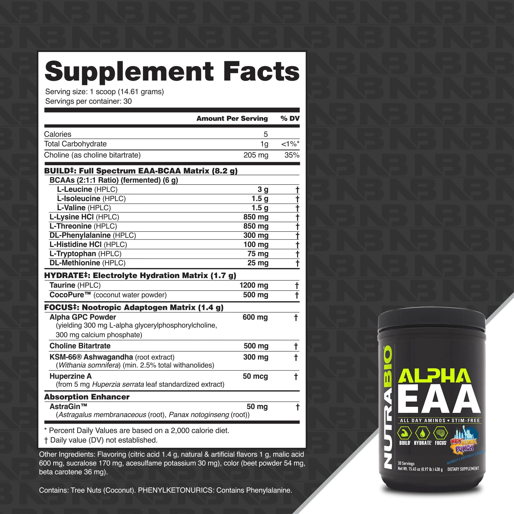 NutraBio Alpha EAA polvo en cucharada destacando textura y mezcla fácil de disolver