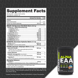 NutraBio Alpha EAA polvo en cucharada destacando textura y mezcla fácil de disolver