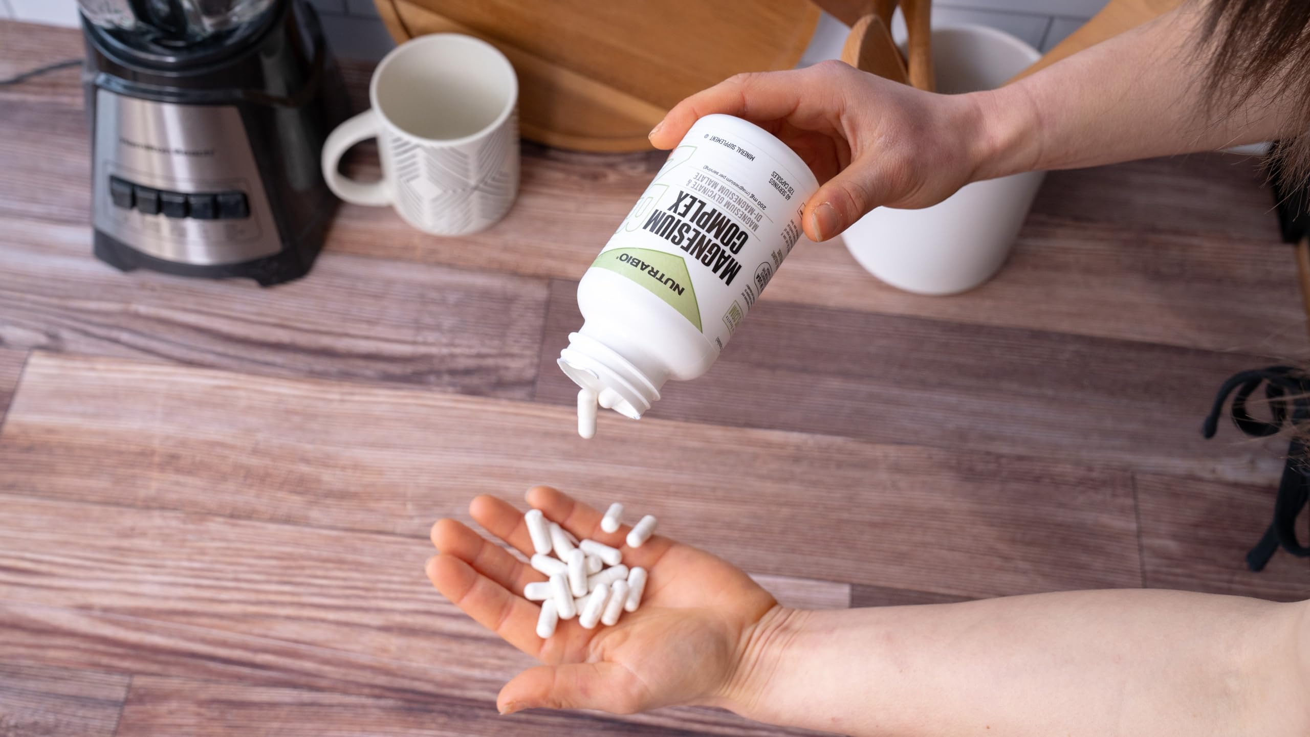NutraBio sellos de certificación que verifican pureza y calidad