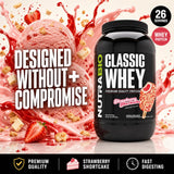 Vaso preparado de NutraBio Classic Whey sabor fresa listo para beber como opción de recuperación rápida