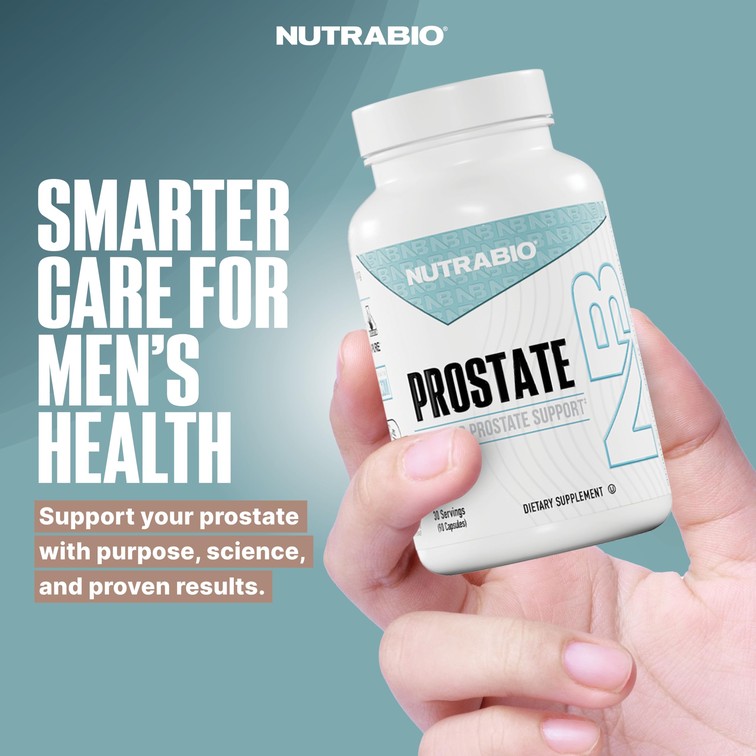 NutraBio Prostate cápsula junto a moneda para comparar tamaño