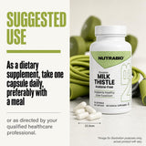 NutraBio frasco junto a una regla para comparar tamaño y cantidad