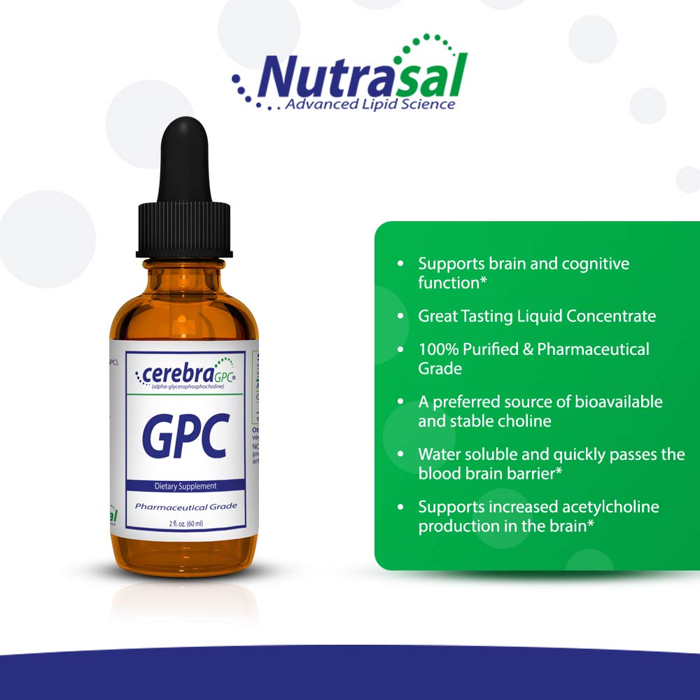 Gota de Nutrasal Cerebra GPC líquida en cucharilla demostrando textura y fácil mezcla