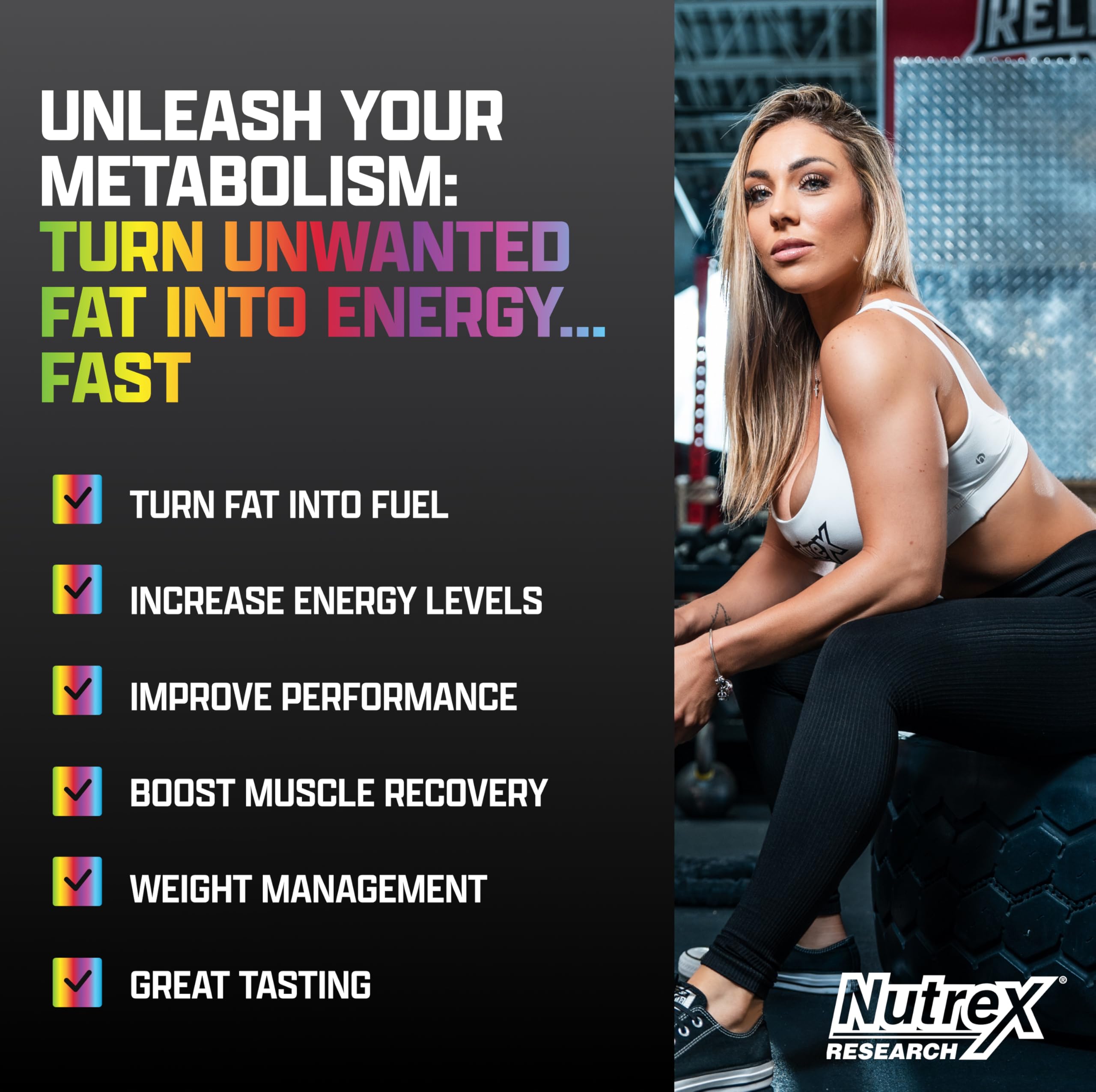 Nutrex Research líquido de L Carnitine 3000 en cucharita destacando su textura y absorción rápida