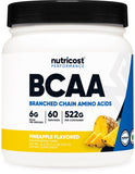 Nutricost BCAA frente del envase mostrando diseño y sabor piña, ayuda a identificar producto