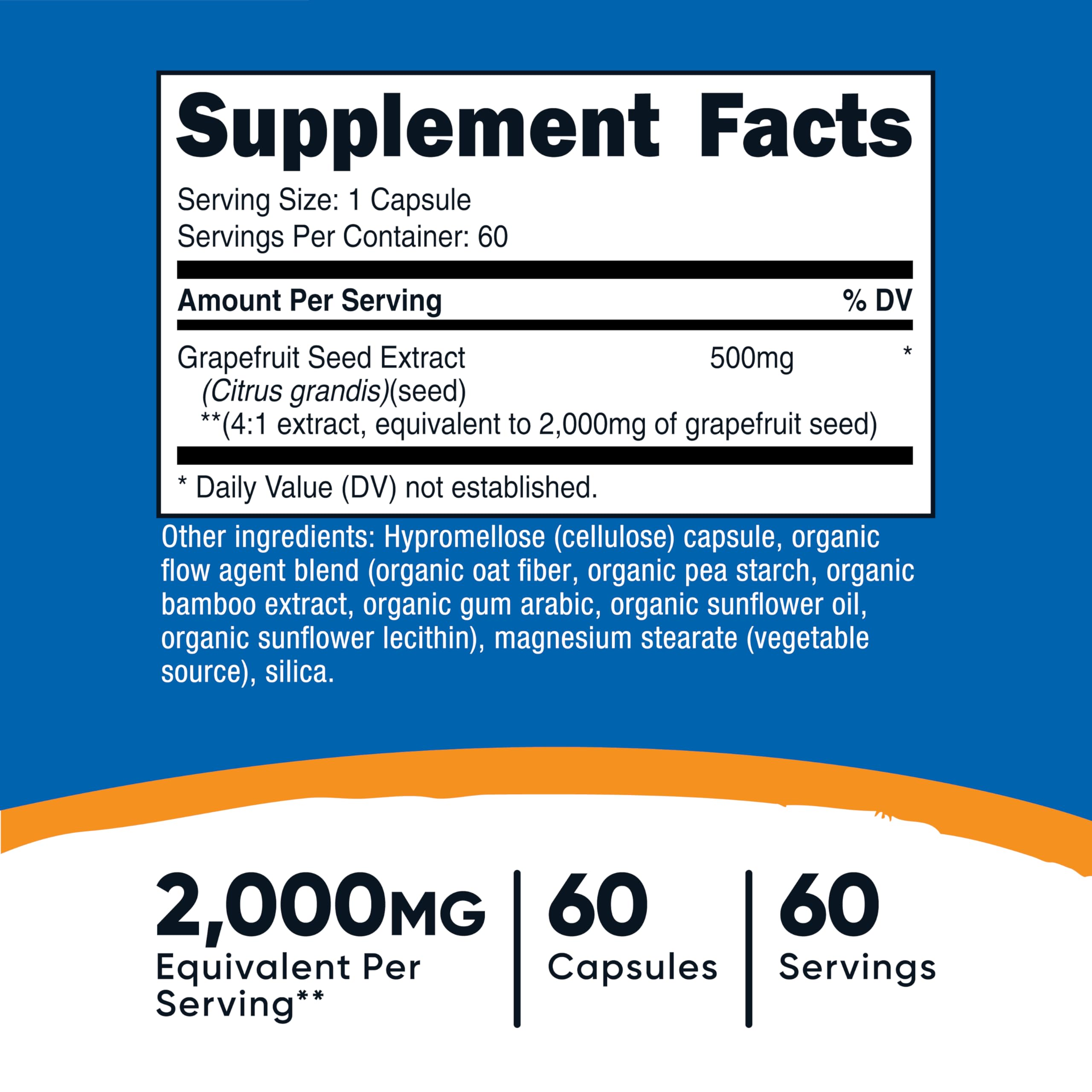Nutricost cápsula en mano mostrando tamaño y comodidad de uso