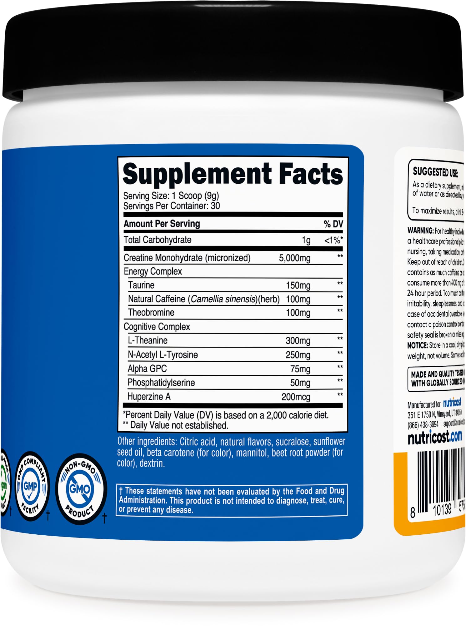 Nutricost creatine energy en bolsa de gimnasio listo antes del entrenamiento