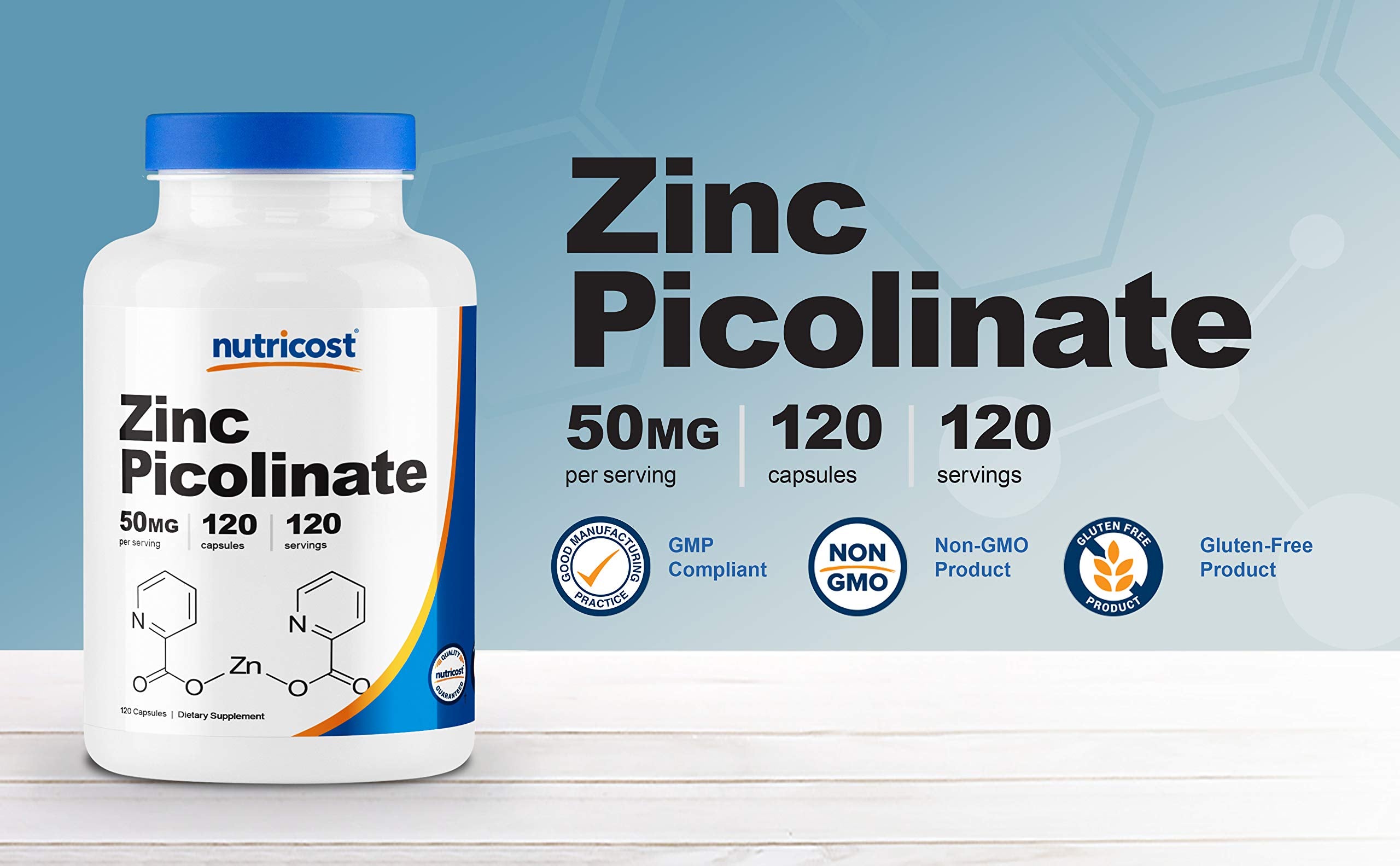 Nutricost frasco en mano para comparar tamaño y facilidad de uso