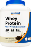 Nutricost frasco frontal mostrando el envase y el tamaño de 5 libras