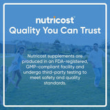 Nutricost polvo y cápsula abiertas para mostrar extracto interior