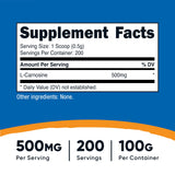 Nutricost primer plano del polvo fino para mezcla eficiente
