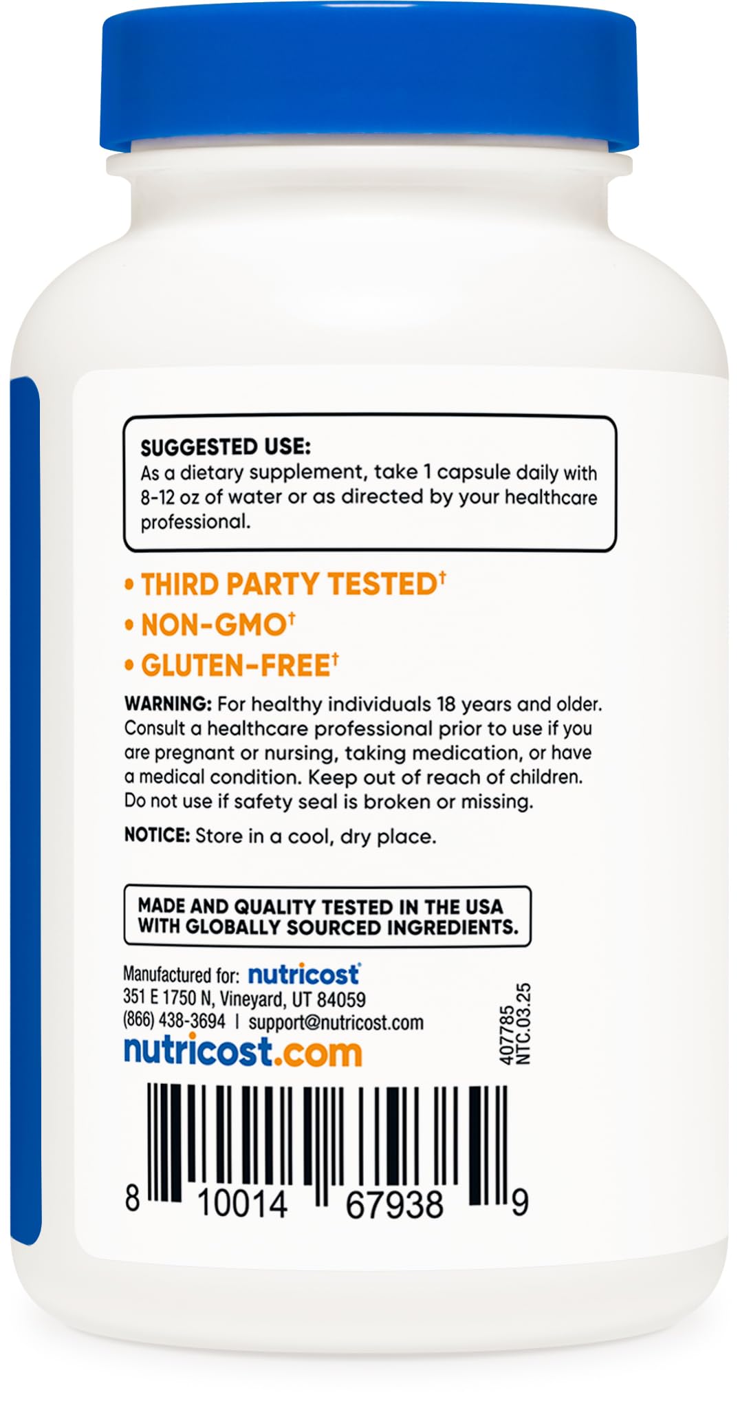 Nutricost persona tomando cápsula como parte de su rutina diaria, uso conveniente