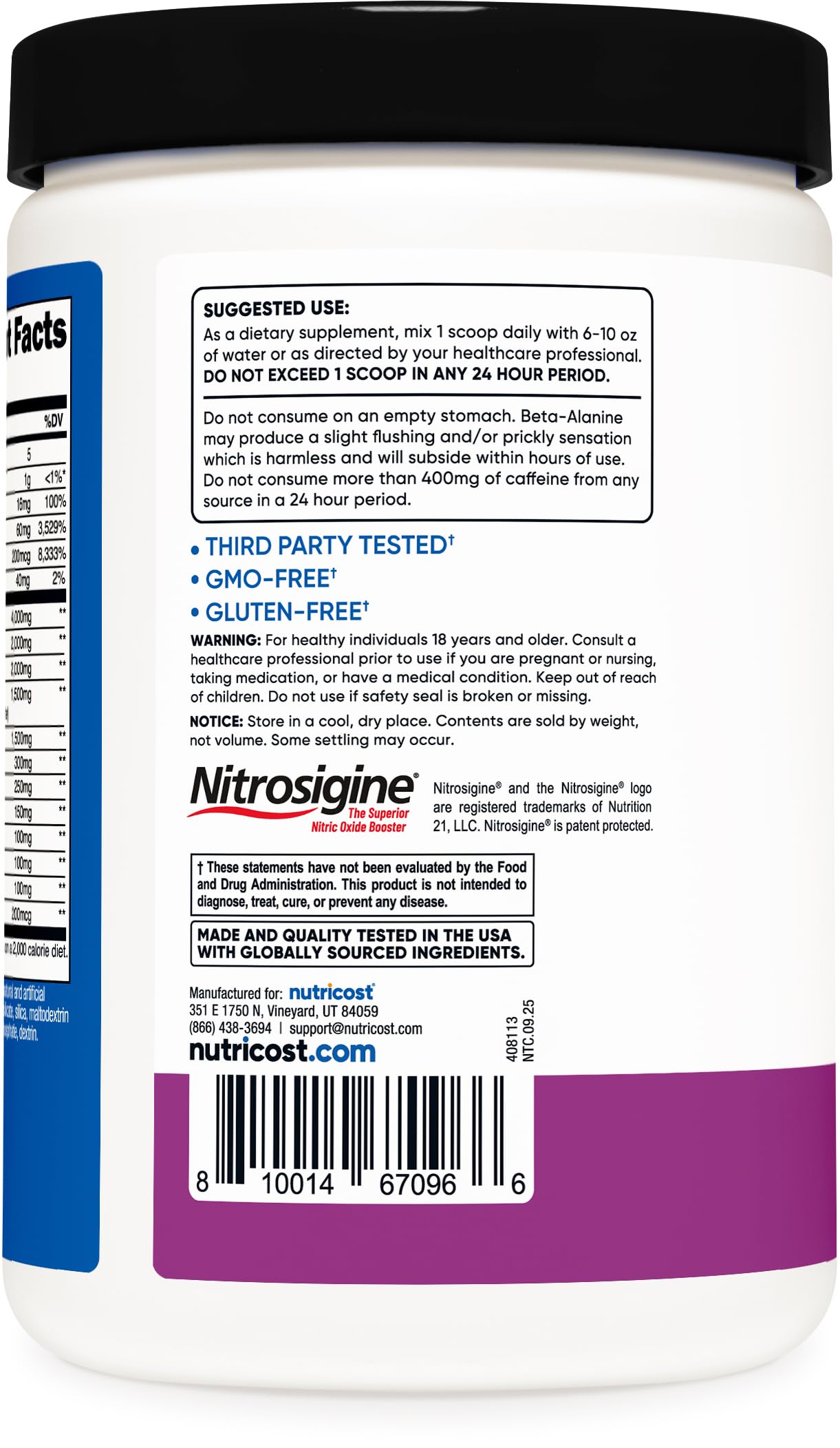 Nutricost frasco junto a pesa para mostrar tamaño y porciones