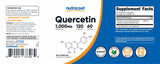 Nutricost quercetina frasco en cocina, sugiere rutina diaria fácil