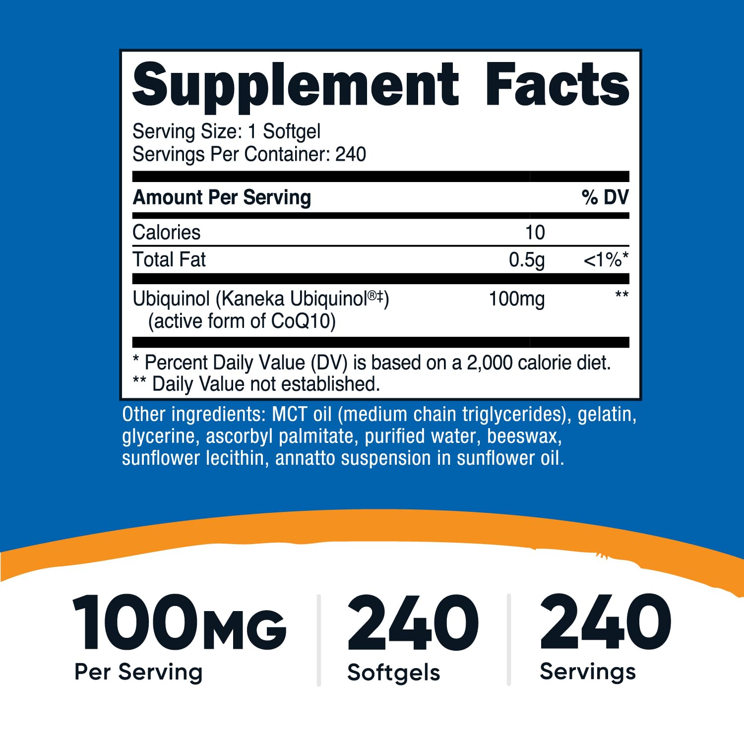 Nutricost Ubiquinol primer plano de cápsula blanda que destaca fácil ingestión