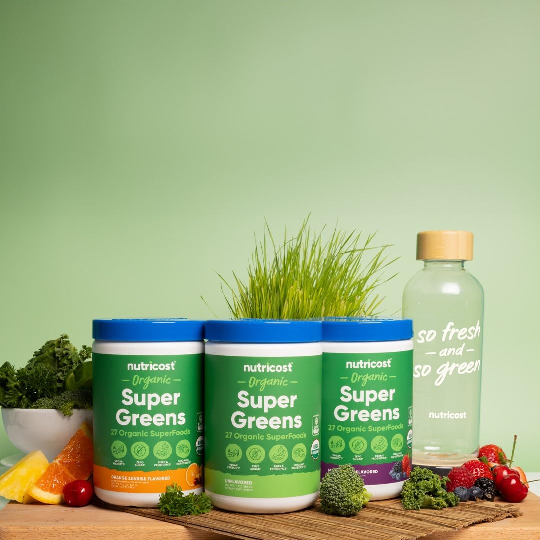 Nutricost vaso con batido verde nutritivo listo para beber