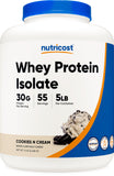 Nutricost envase frontal Cookies N Cream mostrando tamaño 5 LBS y beneficio ahorro