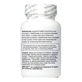 NutriCrafters cápsulas en mano resaltando formato vegetariano práctico