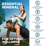 Nutrivein cápsula en primer plano mostrando textura y pureza de la fórmula