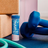 Nuun caja abierta con 6 tubos y 60 tabletas listos para usar