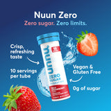 Nuun tableta efervescente disolviéndose en agua para hidratación rápida