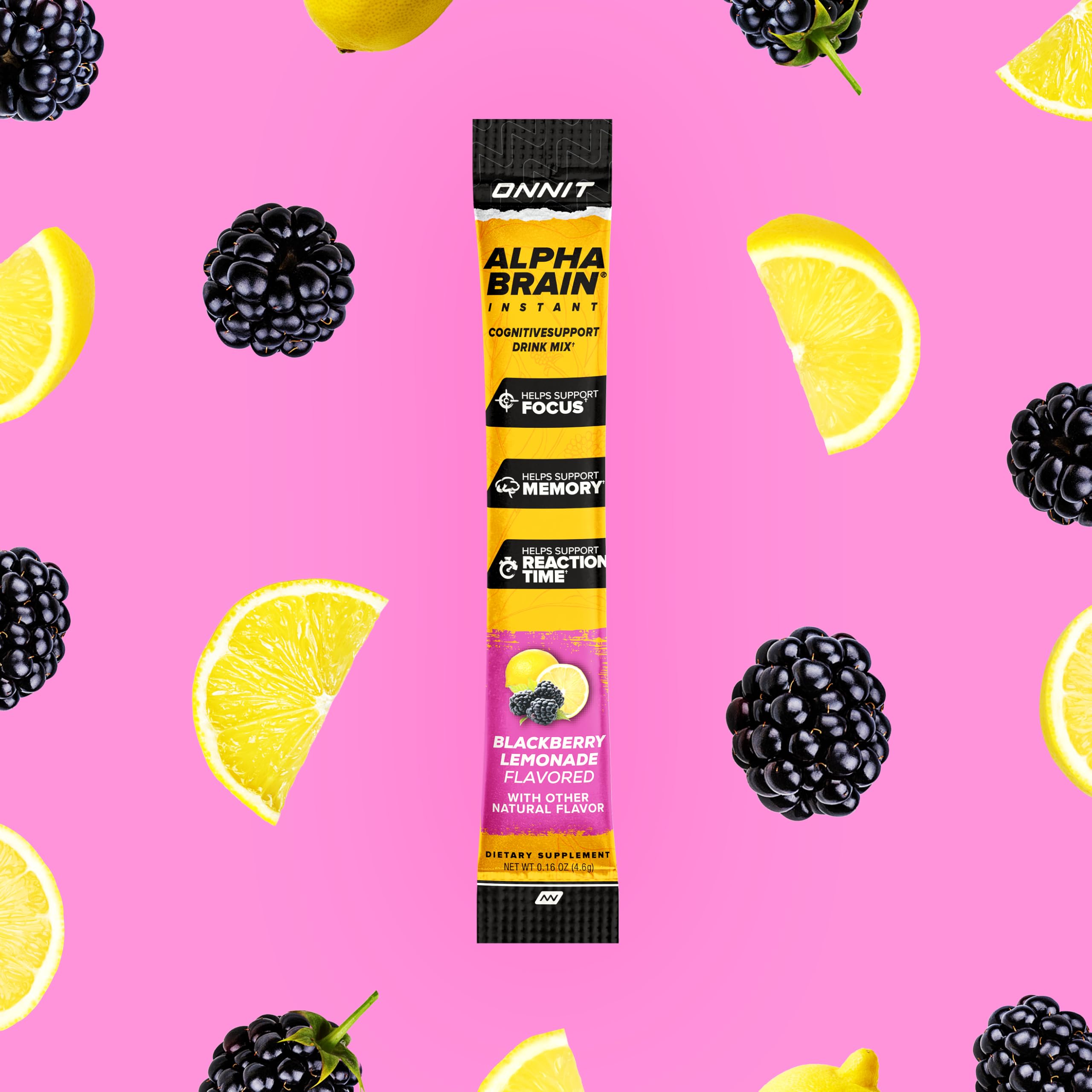 ONNIT Alpha BRAIN en escritorio durante trabajo para mejorar concentración