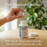 Optifusion cápsula en mano para demostrar tamaño y dosificación práctica
