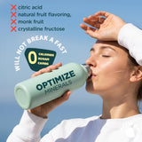 Optimize Minerals en botella de viaje ilustrando portabilidad y uso fuera de casa