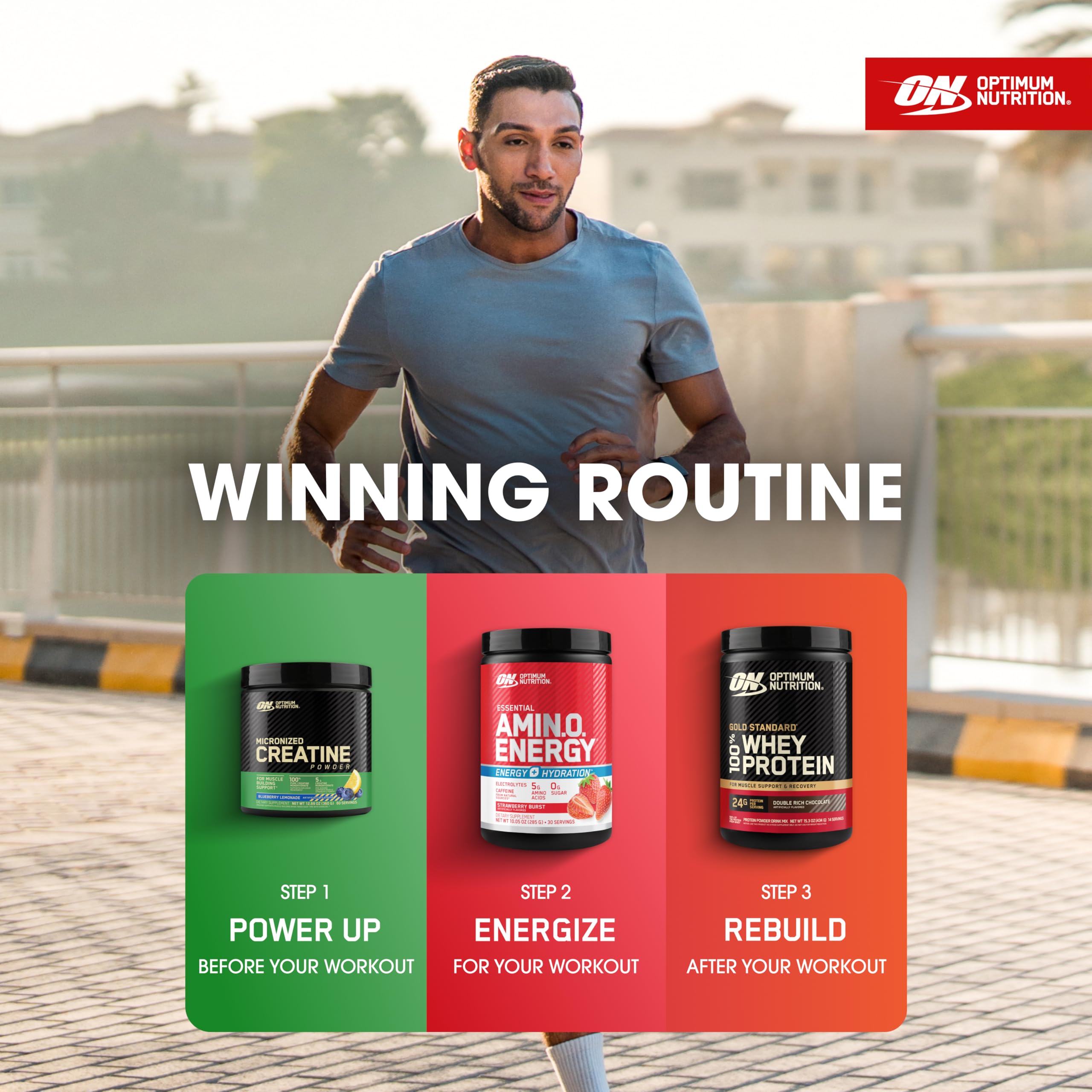 Optimum Nutrition comparación de tamaño del stick pack junto a una mano