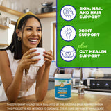 Orgain polvo mezclado en smoothie para apariencia y digestión equilibrada