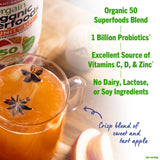 Orgain ingredientes clave como manzana, kale y hongos en primer plano