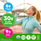 Orgain cuchara con porción medida que muestra 30 g de proteína por servicio