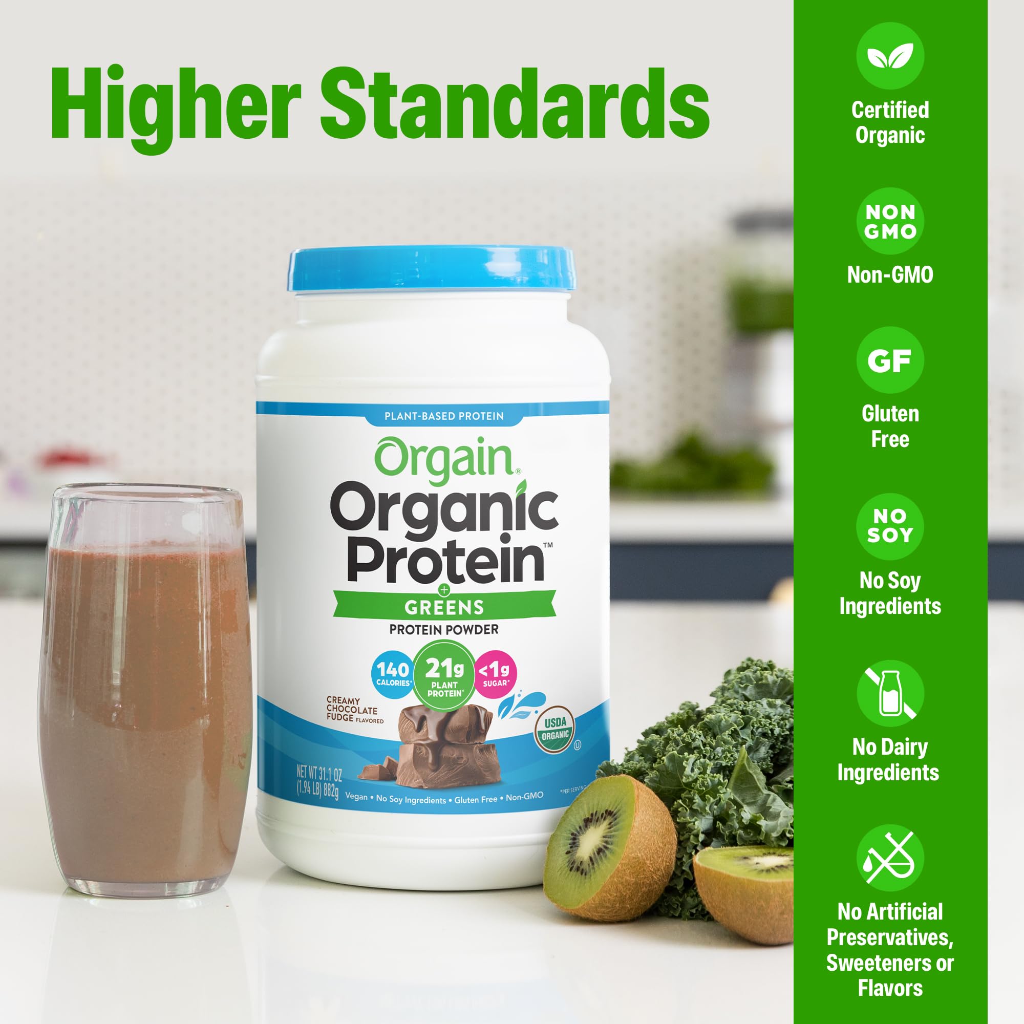 Orgain batido cremoso servido en vaso, ideal para energía y recuperación