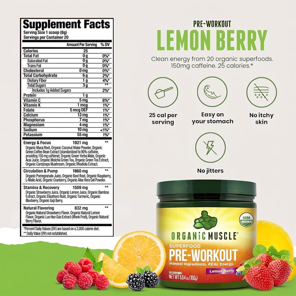 Organic Muscle mezcla en vaso con agua lista para consumir antes de entrenar