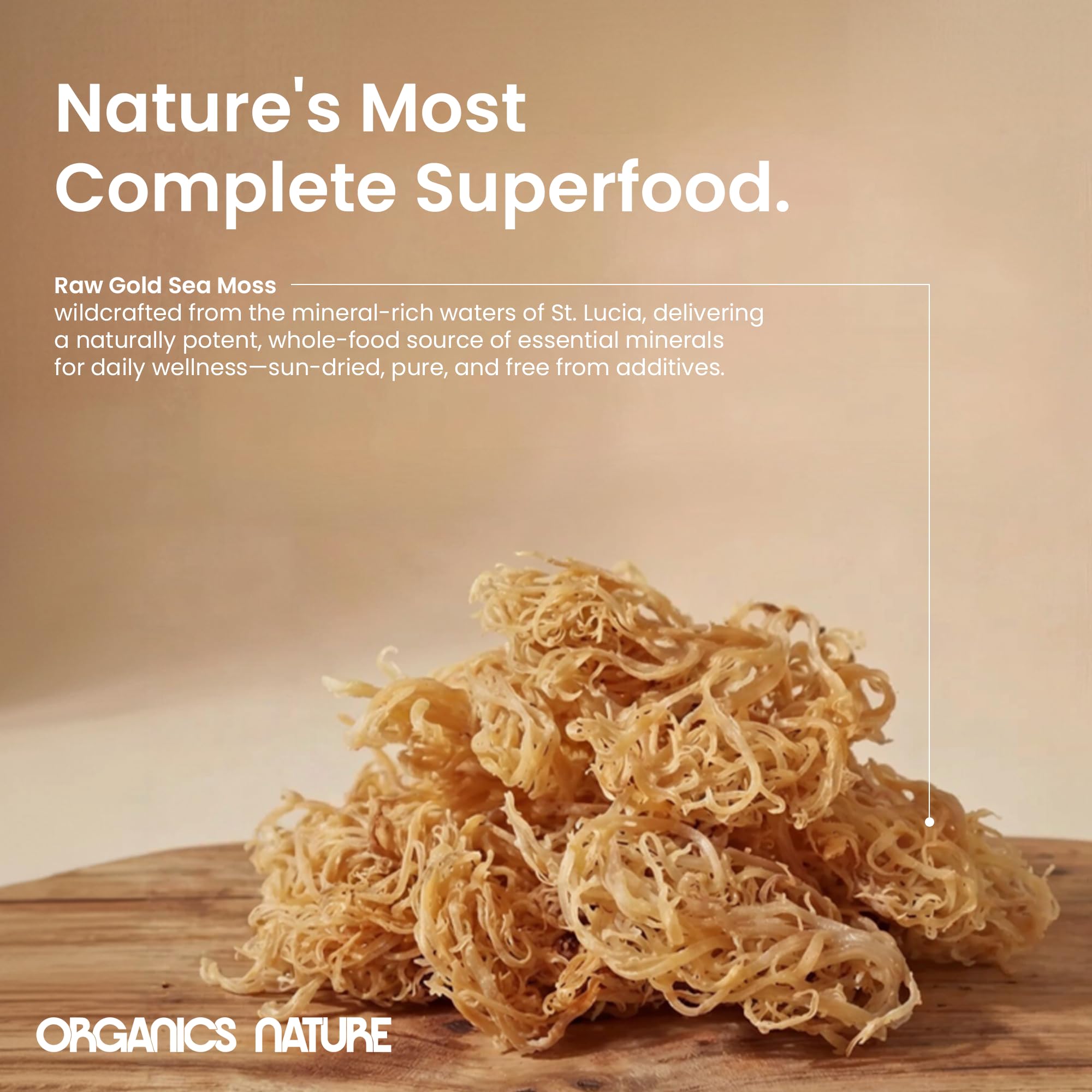 Organics Nature gel mezclado en un batido verde para energía y cremosidad